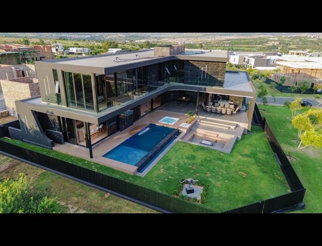 5 BEDROOM HOUSE FOR SALE IN STEYN CITY